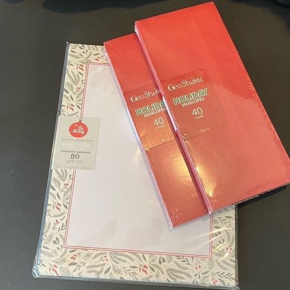 Printable Holiday stationary Lettersized 80 items {bb} - Picture 1 of 4